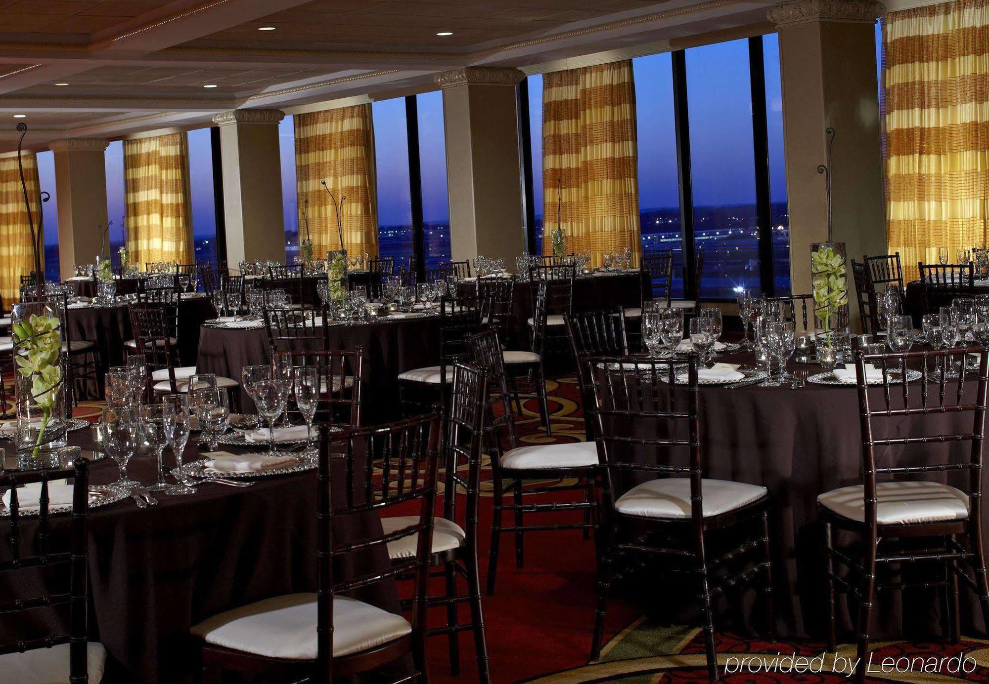 Renaissance St. Louis Airport Hotel Berkeley Facilities photo
